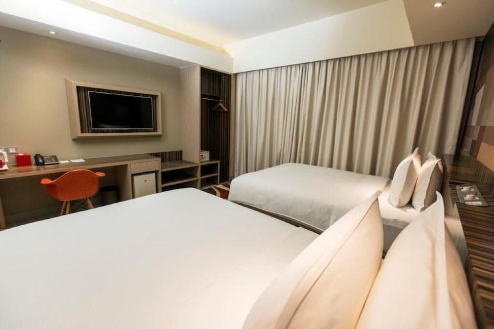 Genting Hotel Jurong Singapore Exterior foto