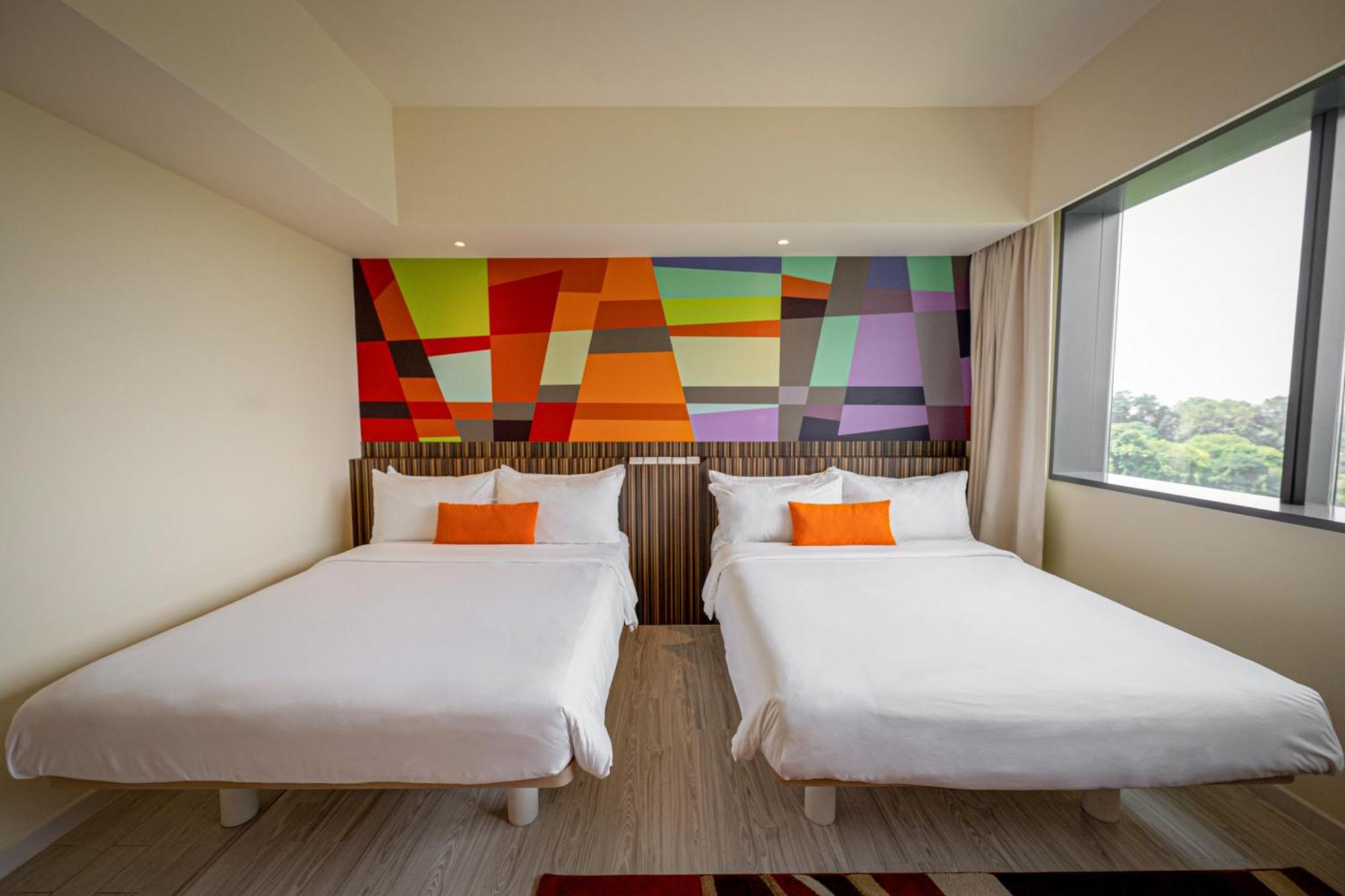 Genting Hotel Jurong Singapore Exterior foto